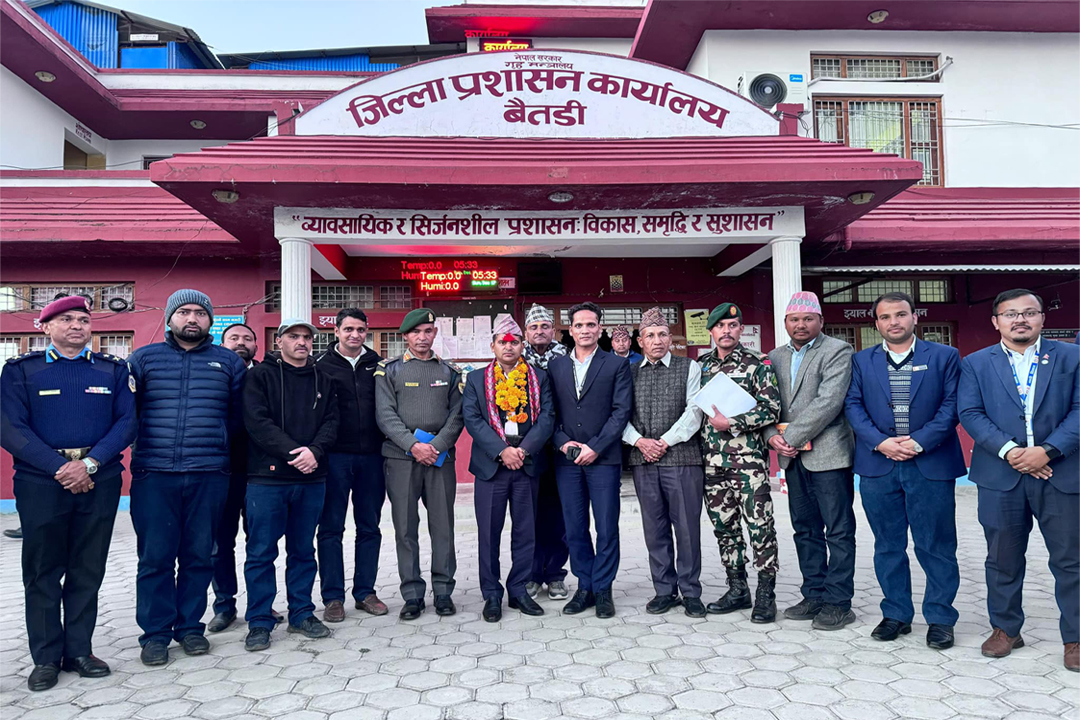 प्रमुख जिल्ला अधिकारी पन्थीको भव्य बिदाई 